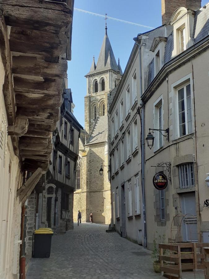 Appartement Rien Que Pour Vous Proche Centre Ville Laval (Mayenne) Exterior foto